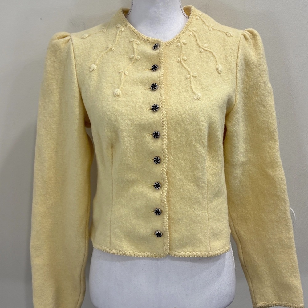 VTG Geiger Tyrol Butter Yellow Boiled Wool Sweater Jacket Floral Embroidered S
